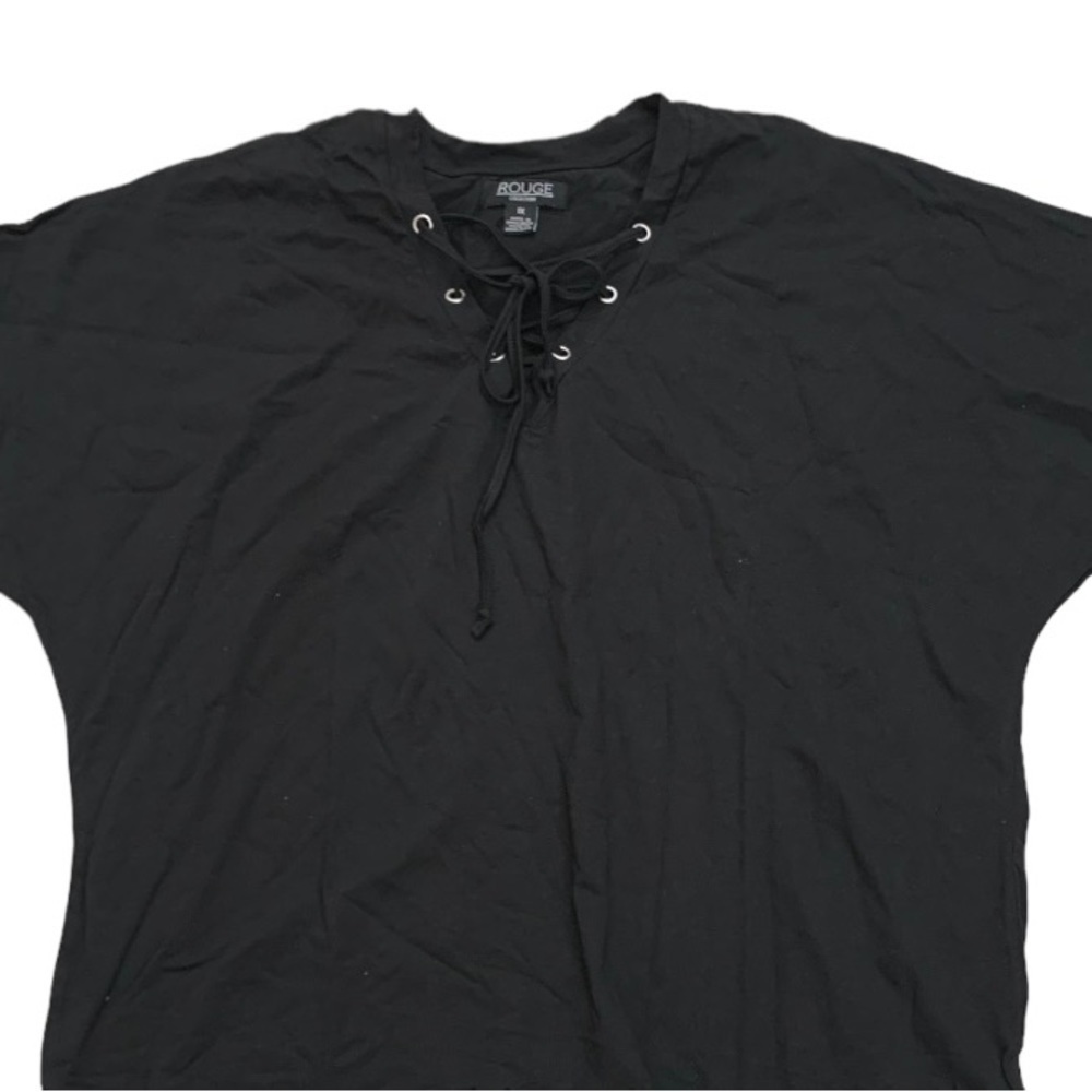 (2) Rouge Tops - Picture 4 of 4